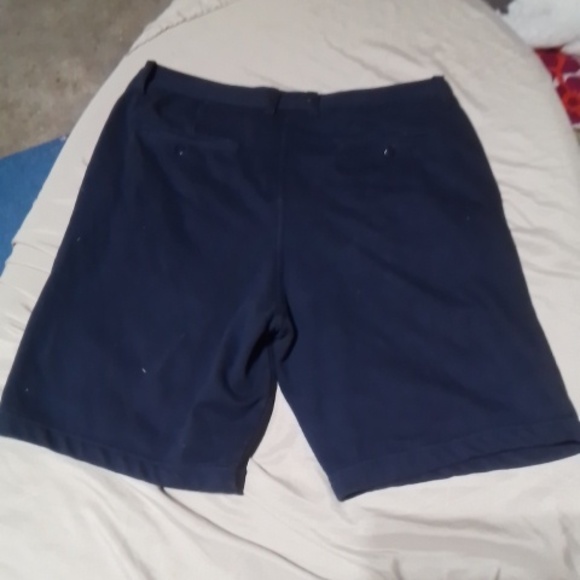 Men's Cotton & Co Shorts - Picture 2 of 2